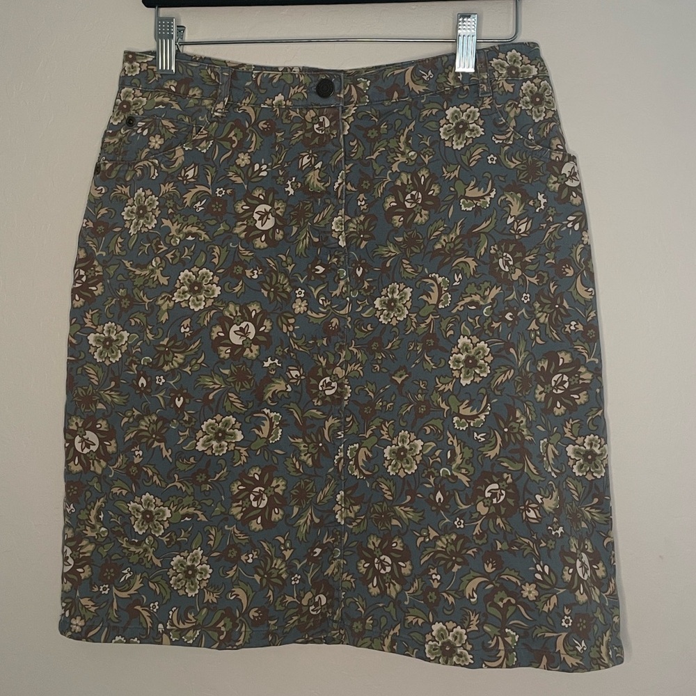 Vintage Charter Club Blue Floral A-Line Skirt with Brown and Cream Accents